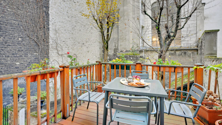 Rue Malher Terrace 2